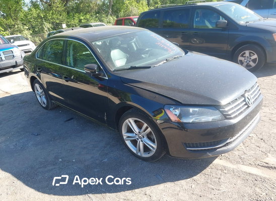 2014 Volkswagen Passat - Image 1 of 5