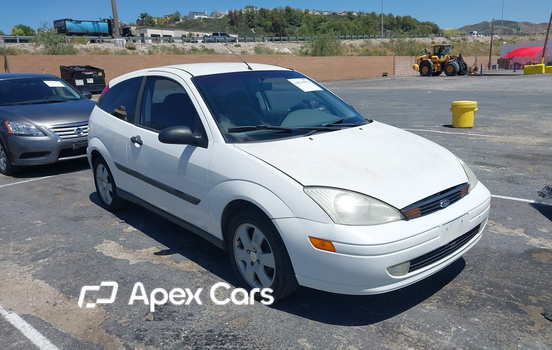 Ford Focus 2001 - Image 1 of 11