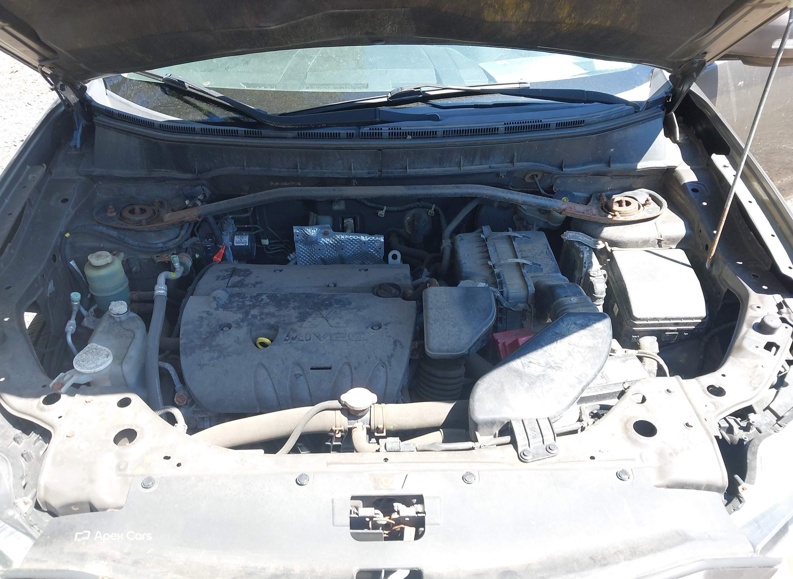 Mitsubishi Outlander 2010