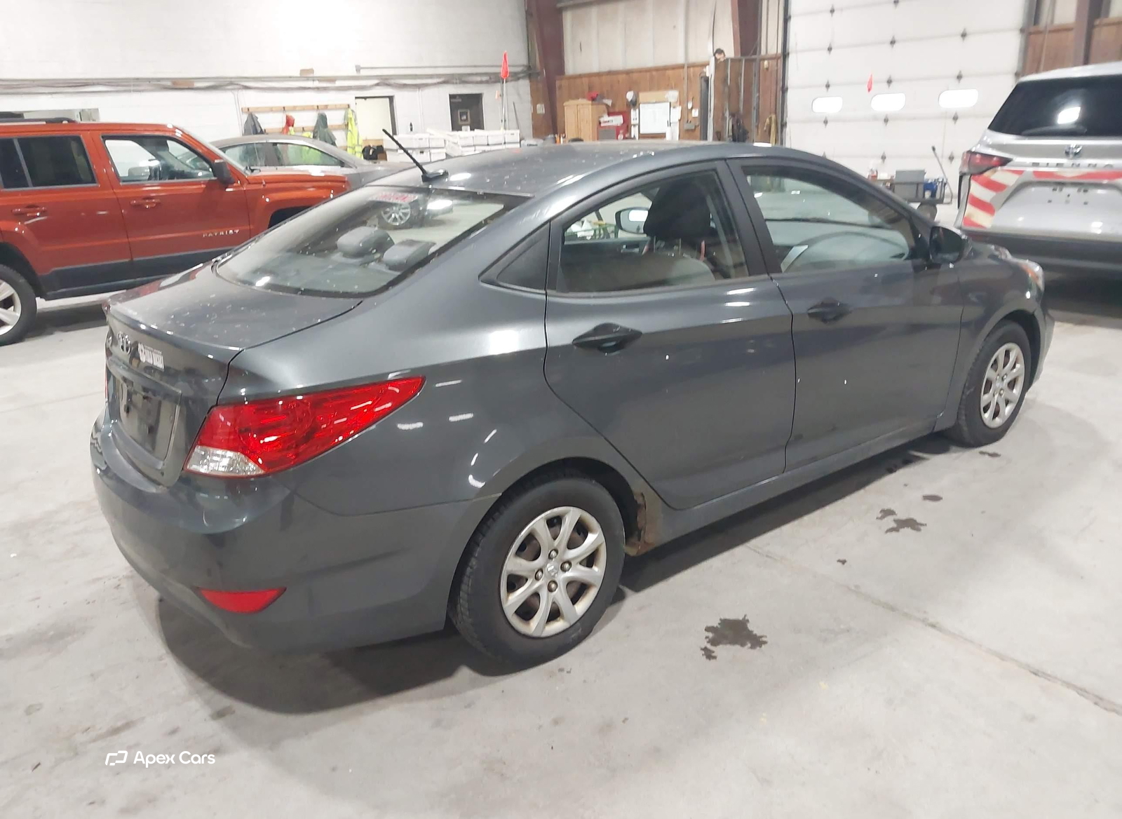 Hyundai Accent 2012
