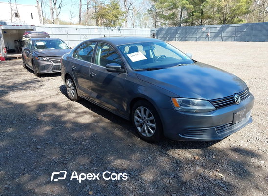 2014 Volkswagen Jetta - Image 1 of 5