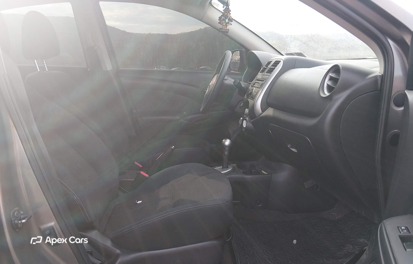Nissan Versa 2014