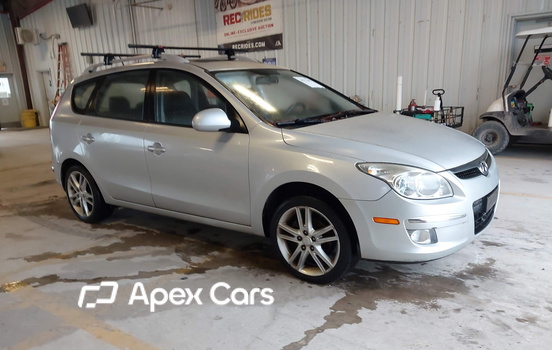 Hyundai Elantra 2011 - Image 1 of 12