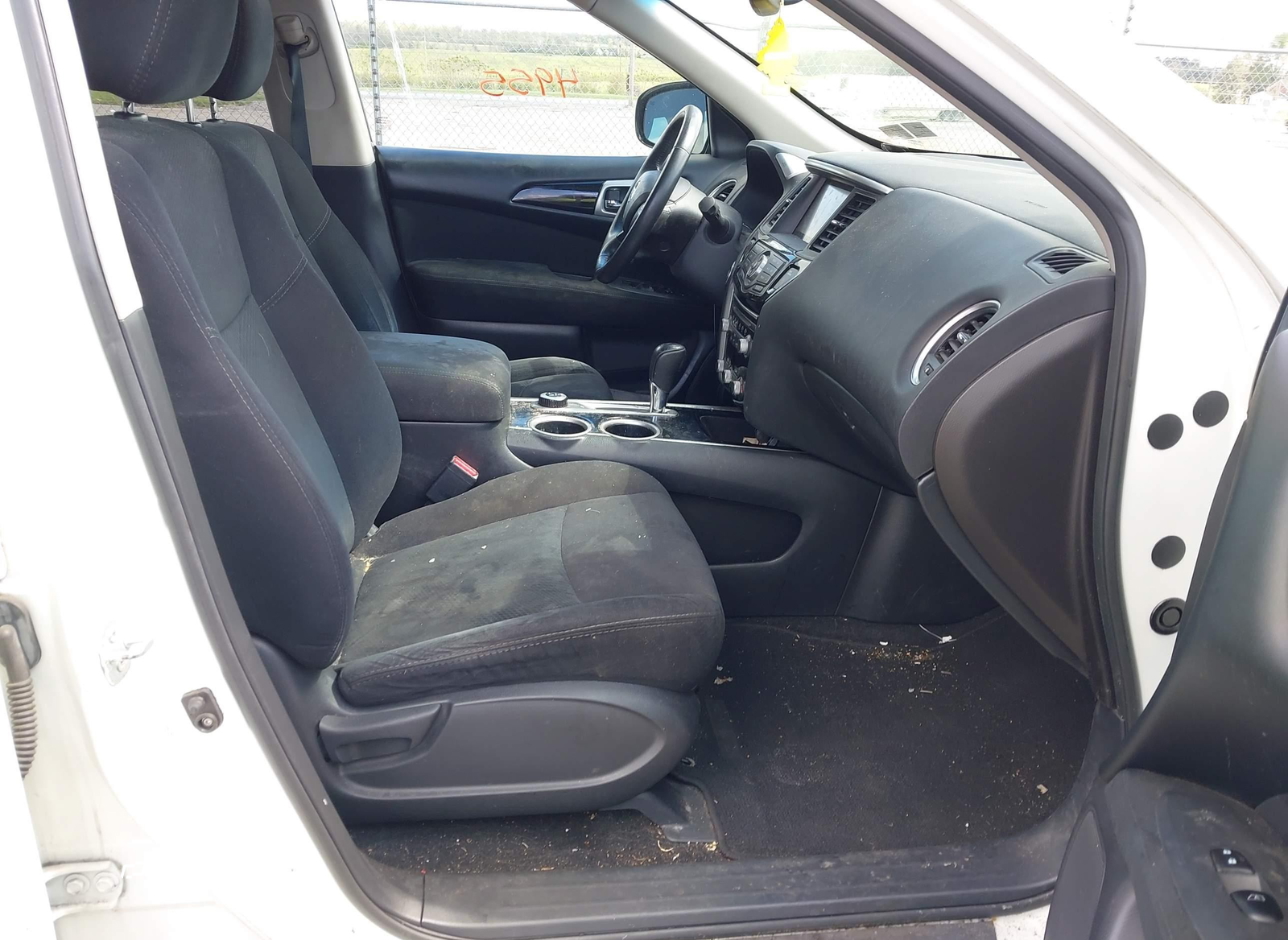 Nissan Pathfinder 2015