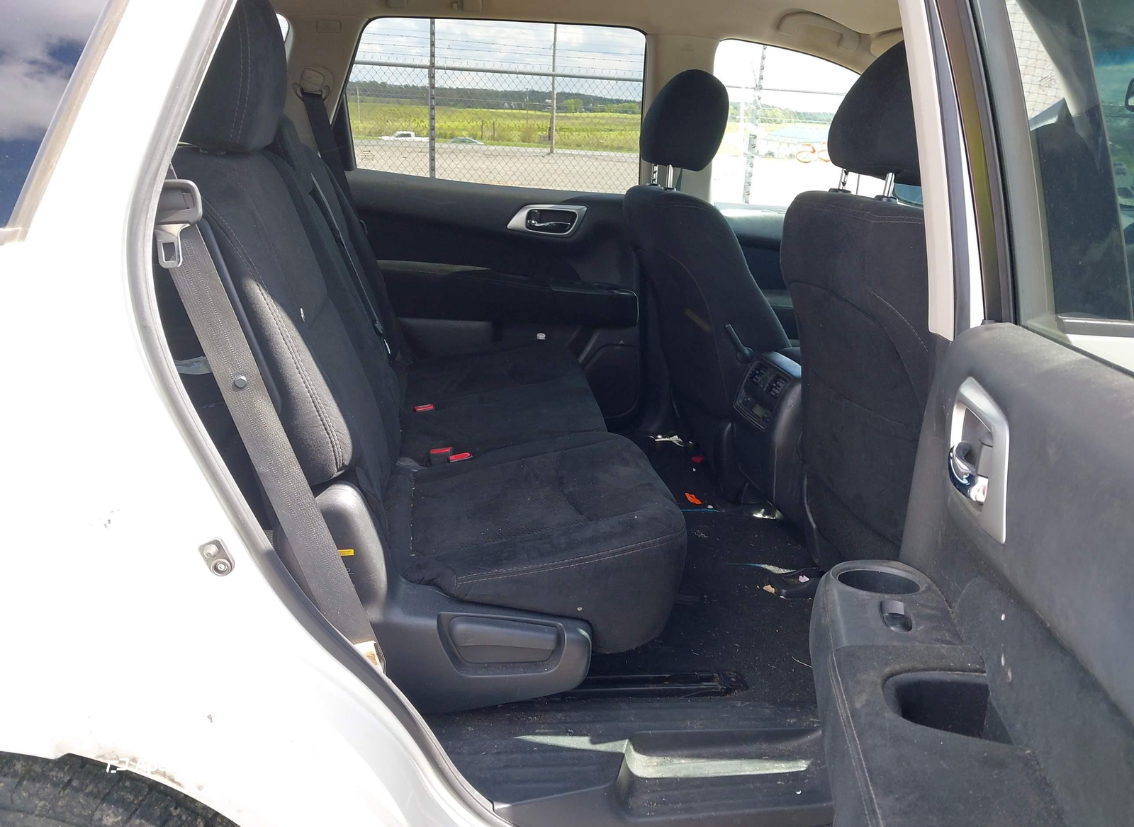 Nissan Pathfinder 2015