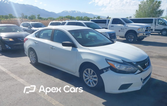 Nissan Altima 2016 - Image 1 of 11