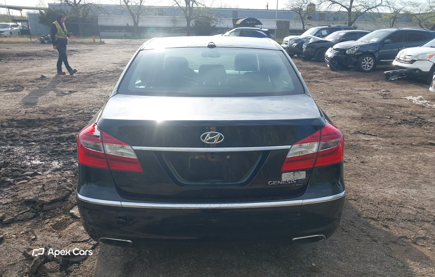 Hyundai Genesis 2012