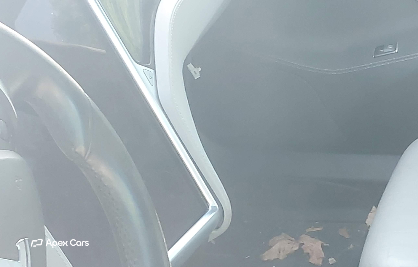 Tesla Model S 2015