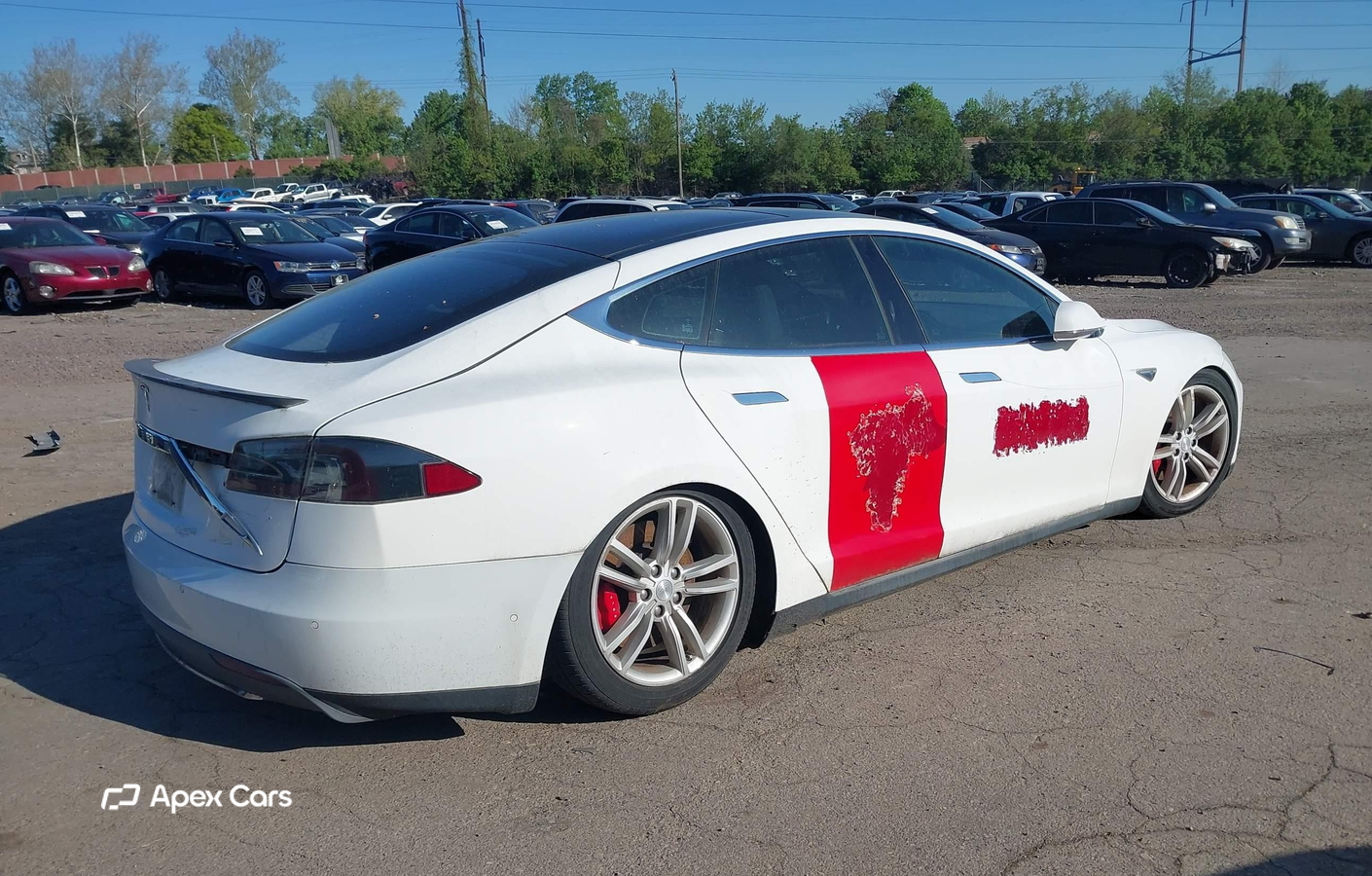 Tesla Model S 2015