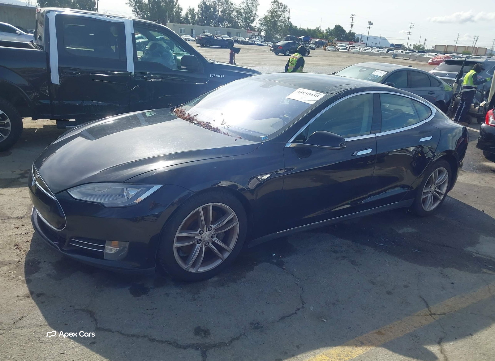 Tesla Model S 2014