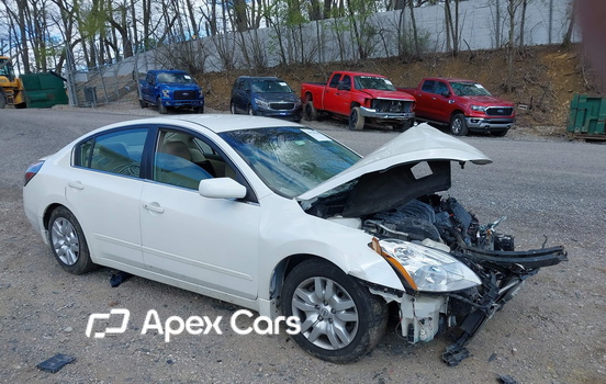 Nissan Altima 2011 - Image 1 of 16