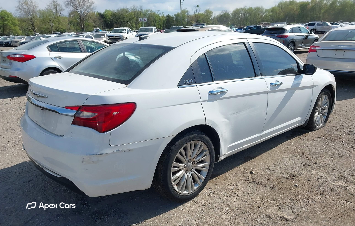 Chrysler 200 2011