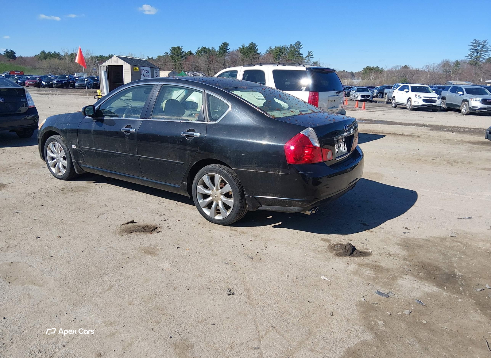 Infiniti M 2006