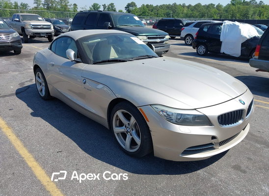 2013 BMW Z4 - Image 1 of 5