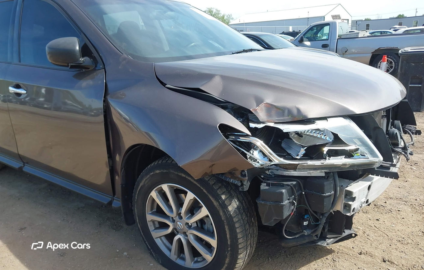 Nissan Pathfinder 2015