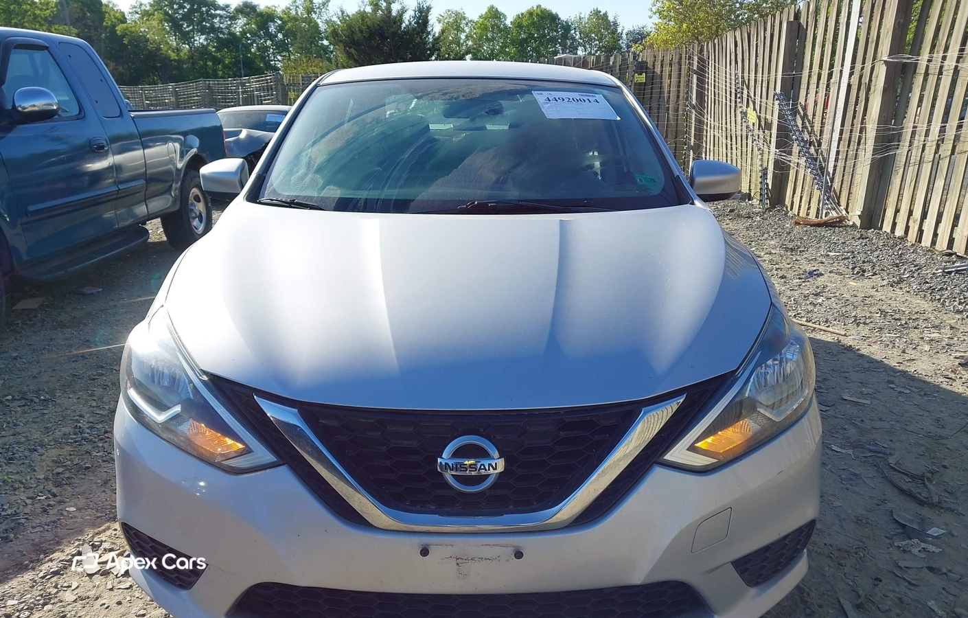 Nissan Sentra 2016