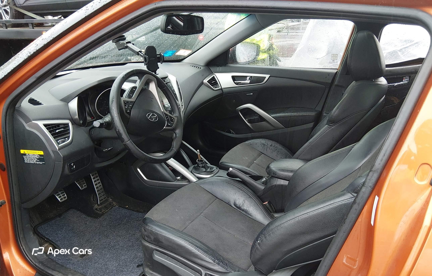 Hyundai Veloster 2013