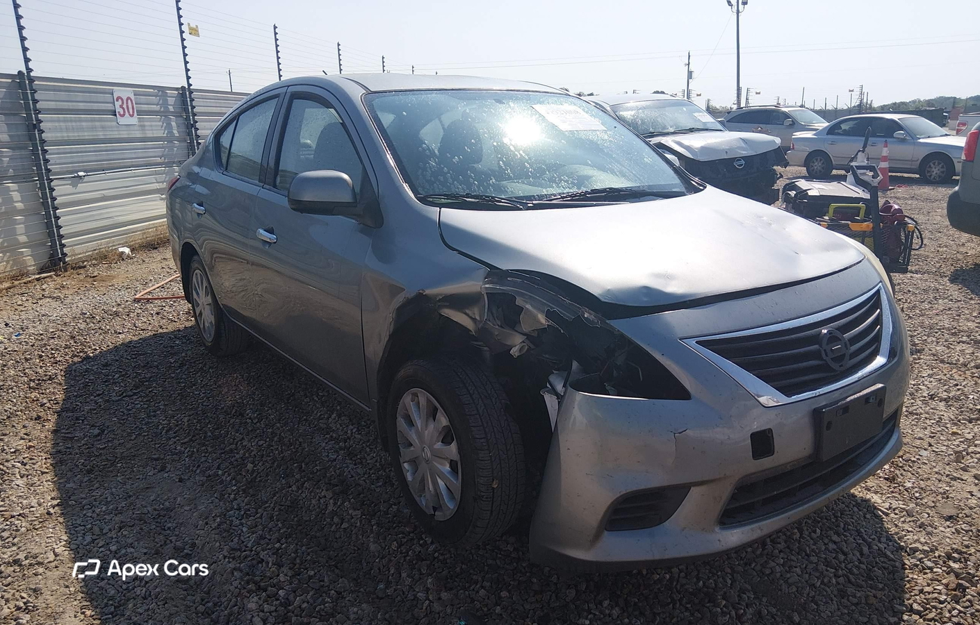 Nissan Versa 2012