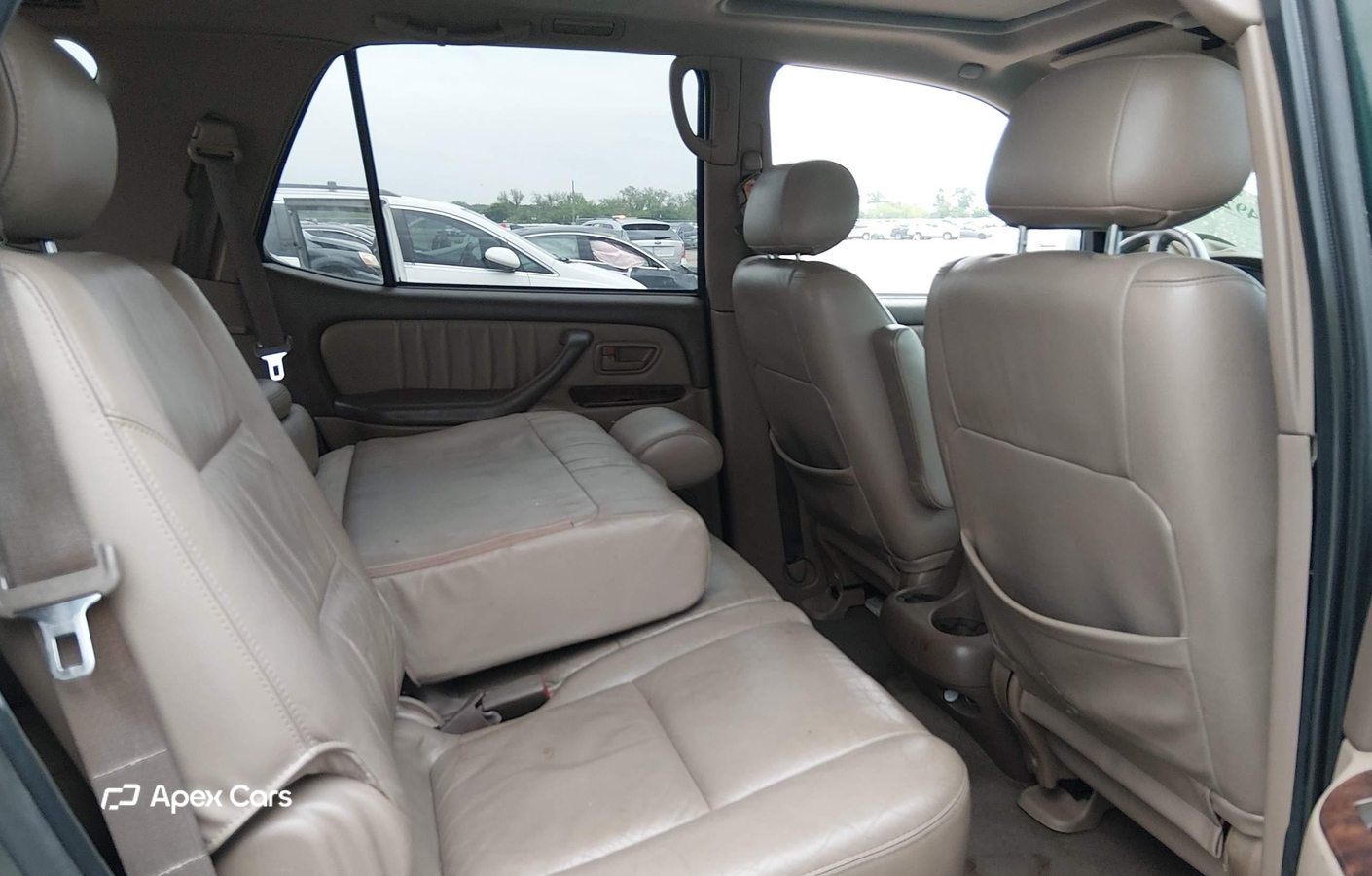 Toyota Sequoia 2003