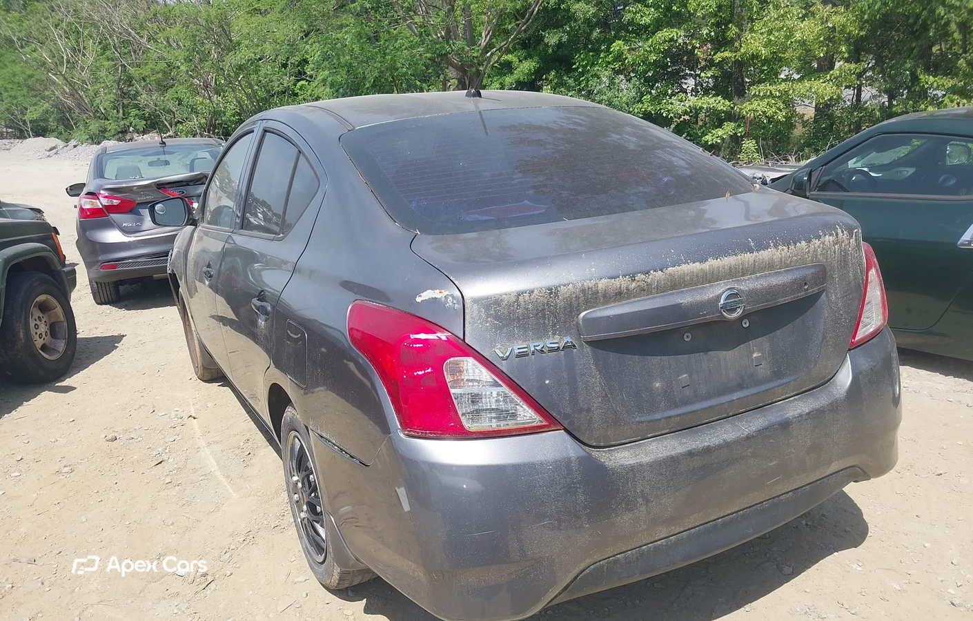 Nissan Versa 2016