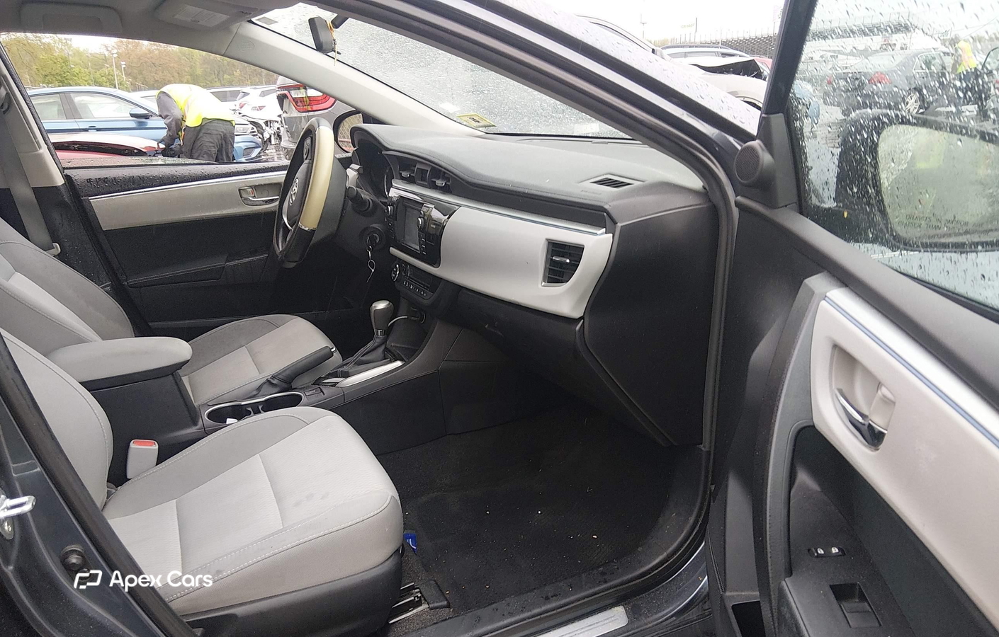 Toyota Corolla 2015