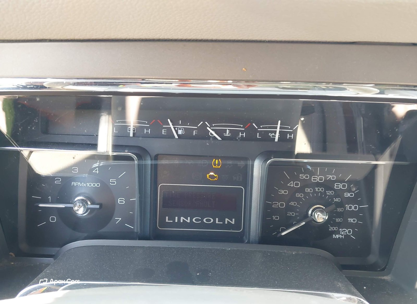 Lincoln Navigator 2011