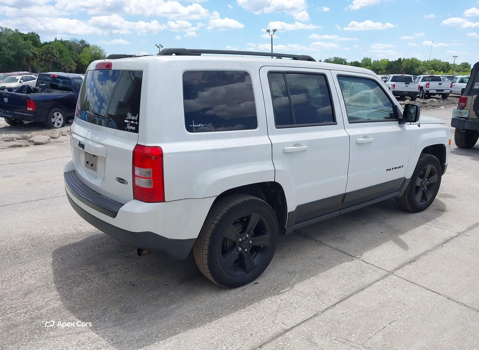 Jeep Liberty (Patriot) 2015