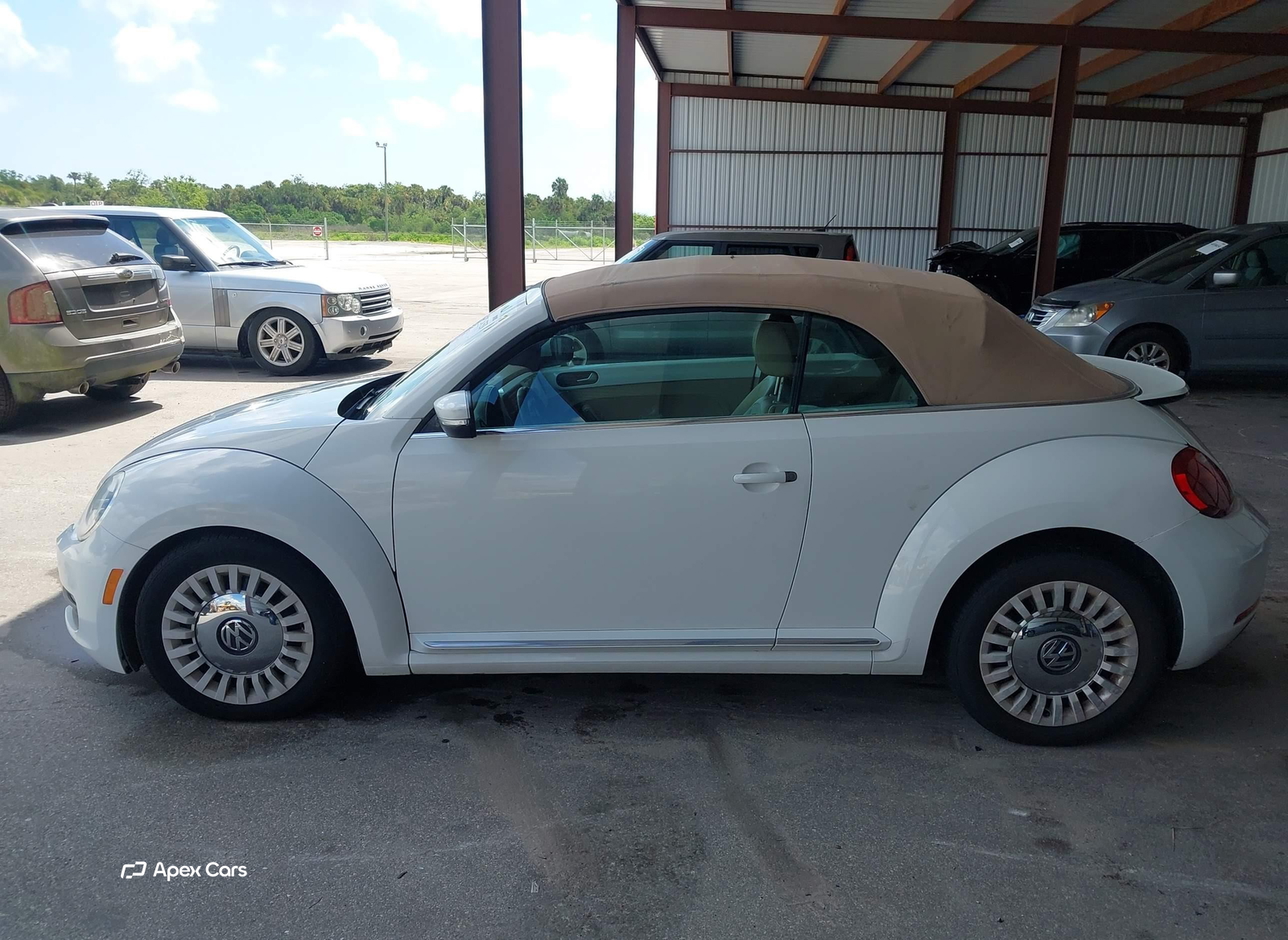 Volkswagen Beetle 2014
