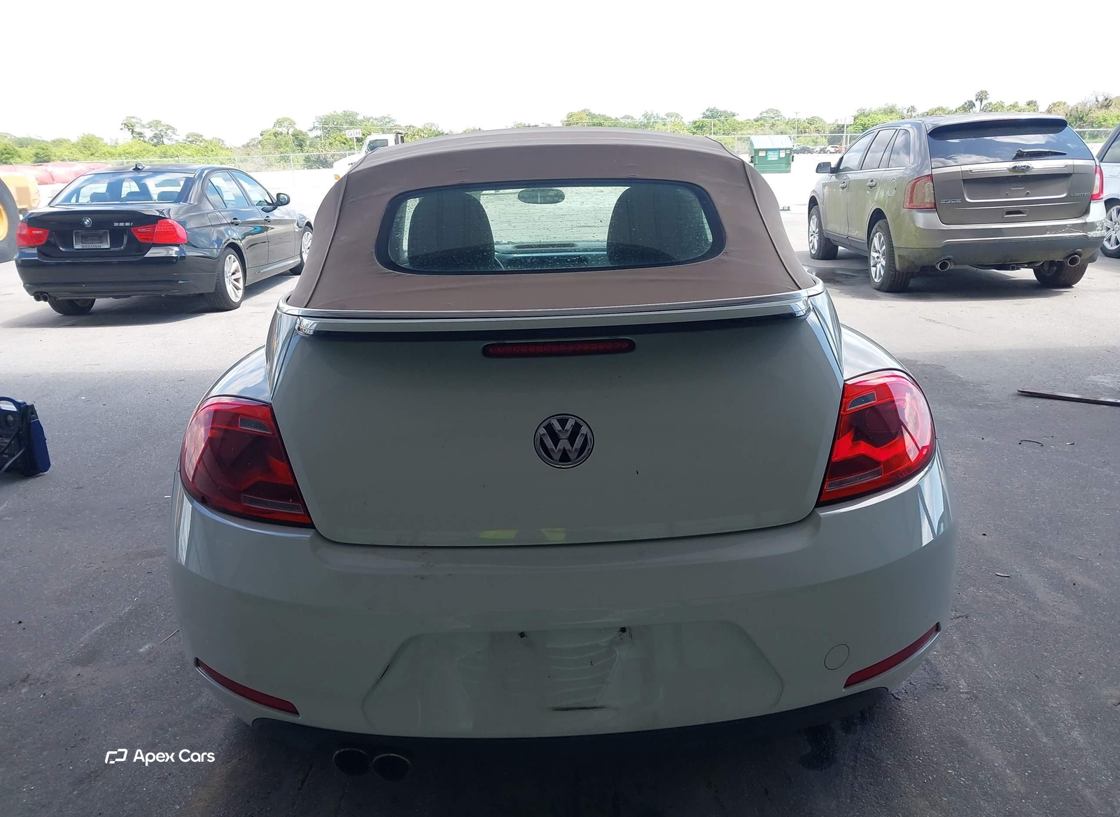 Volkswagen Beetle 2014