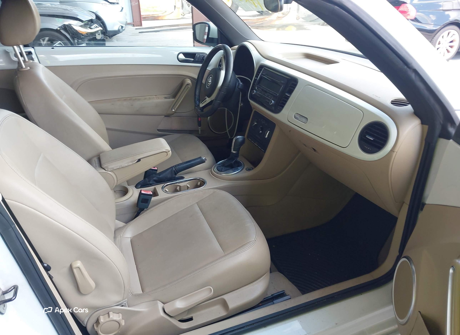 Volkswagen Beetle 2014