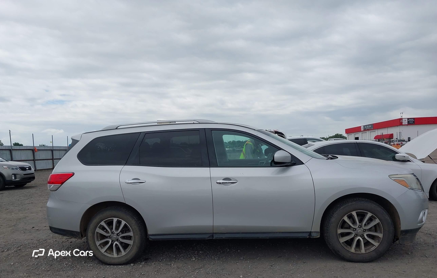 Nissan Pathfinder 2016