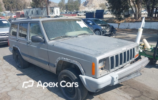 Jeep Cherokee 2001 - Image 1 of 11