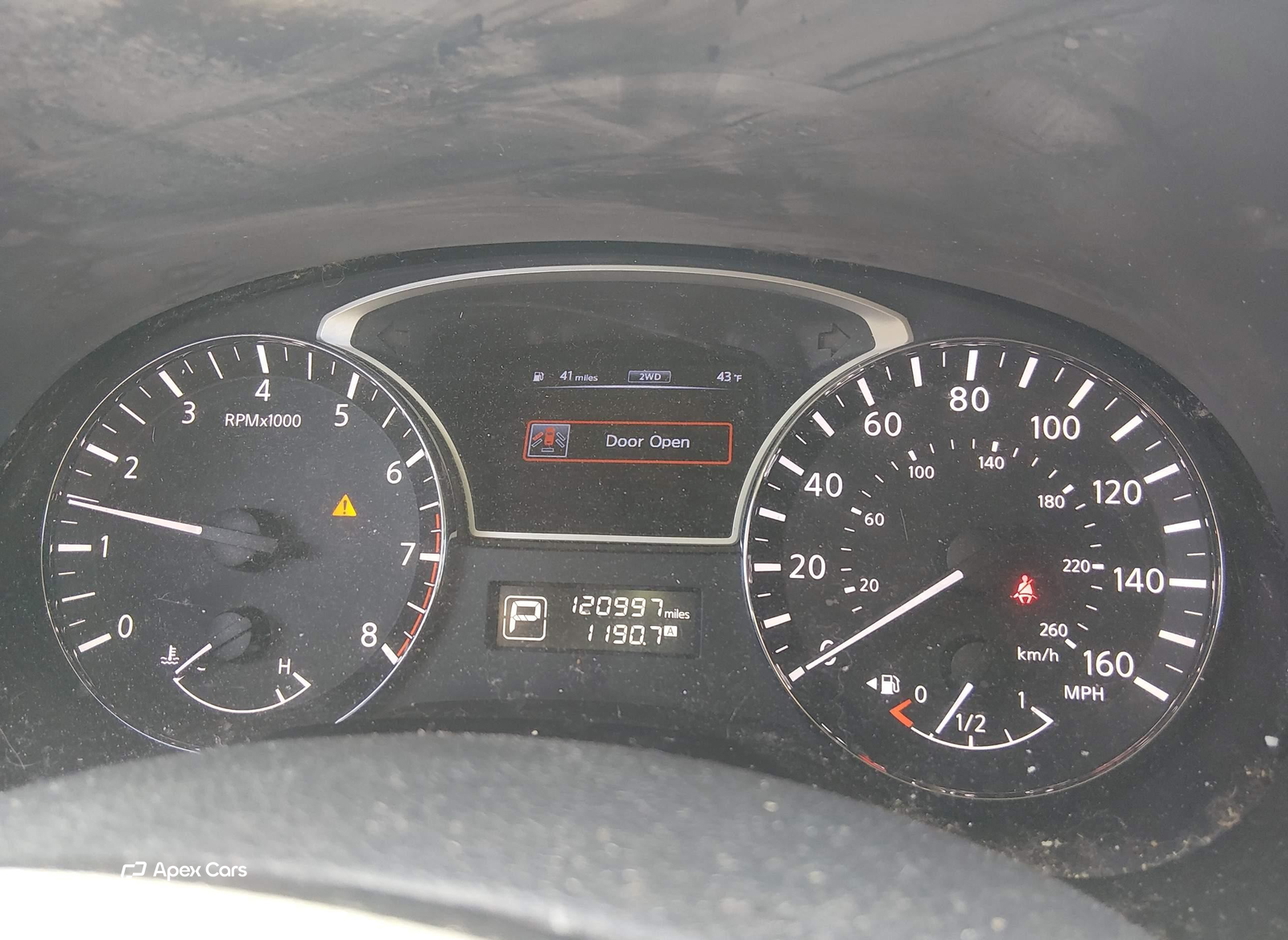 Nissan Pathfinder 2014