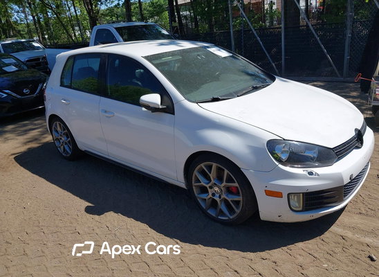 2013 Volkswagen GTI - Image 1 of 5