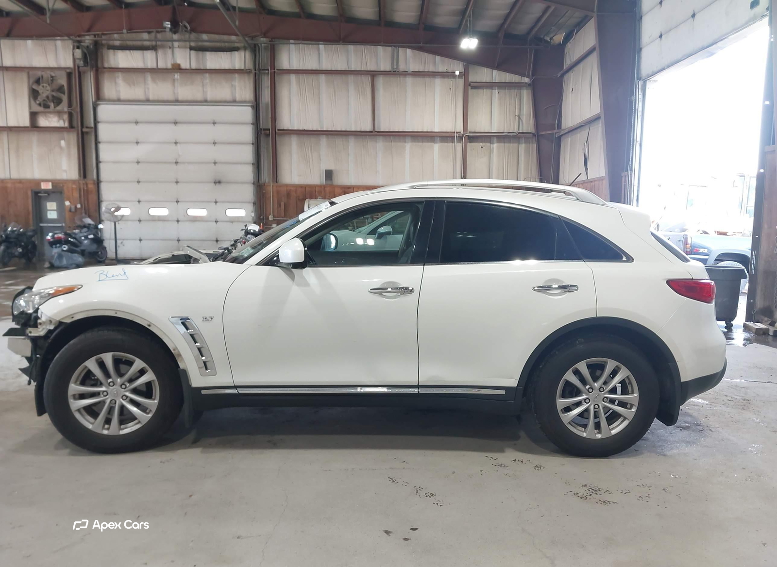 Infiniti QX70 2017