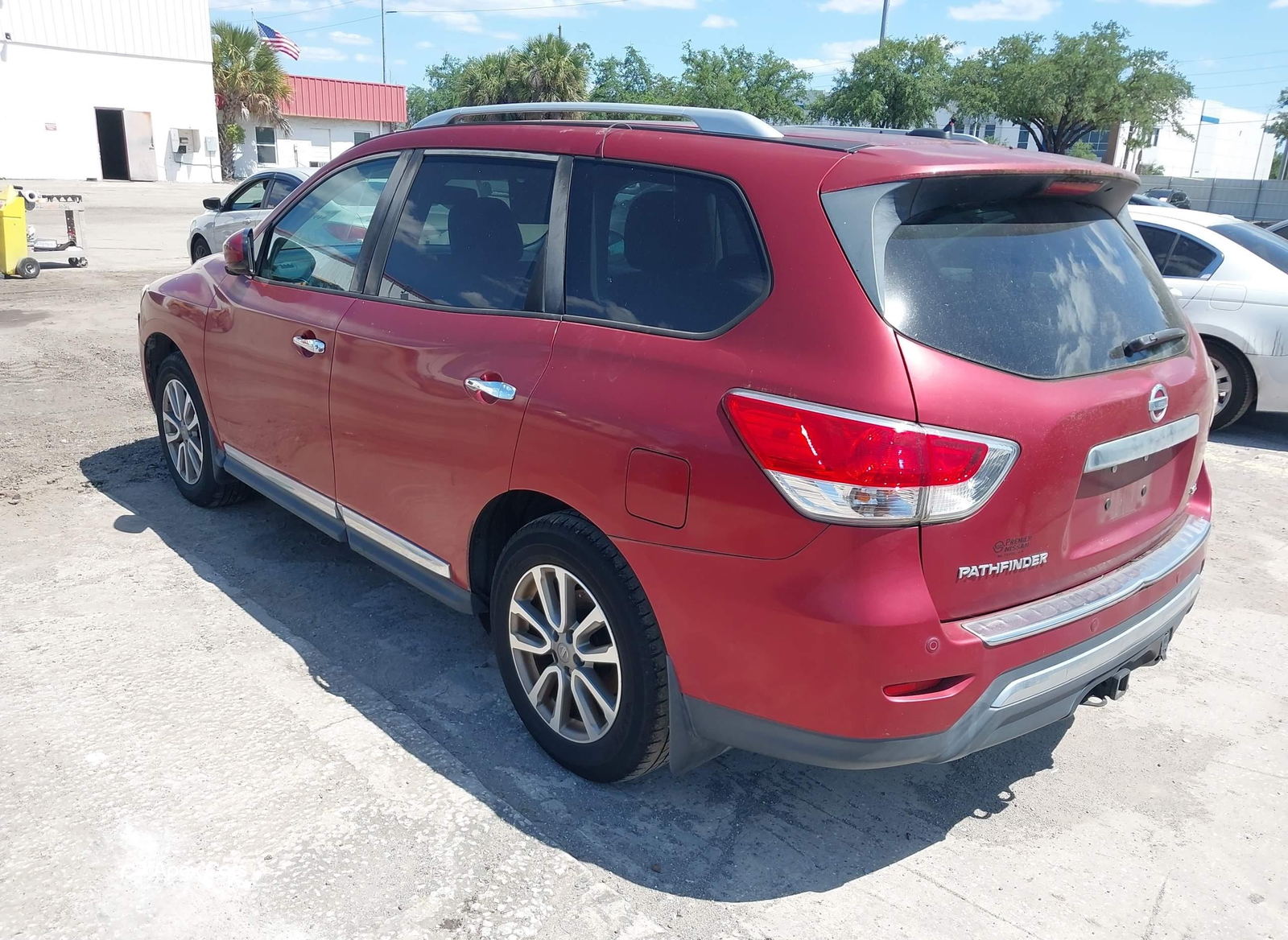 Nissan Pathfinder 2014