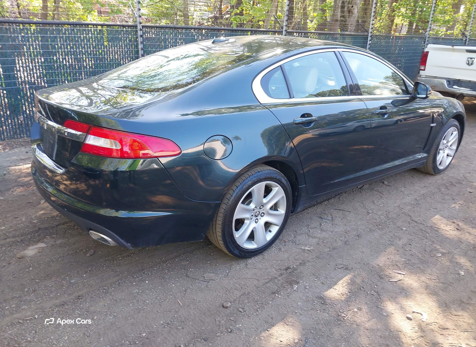 Jaguar XF 2010