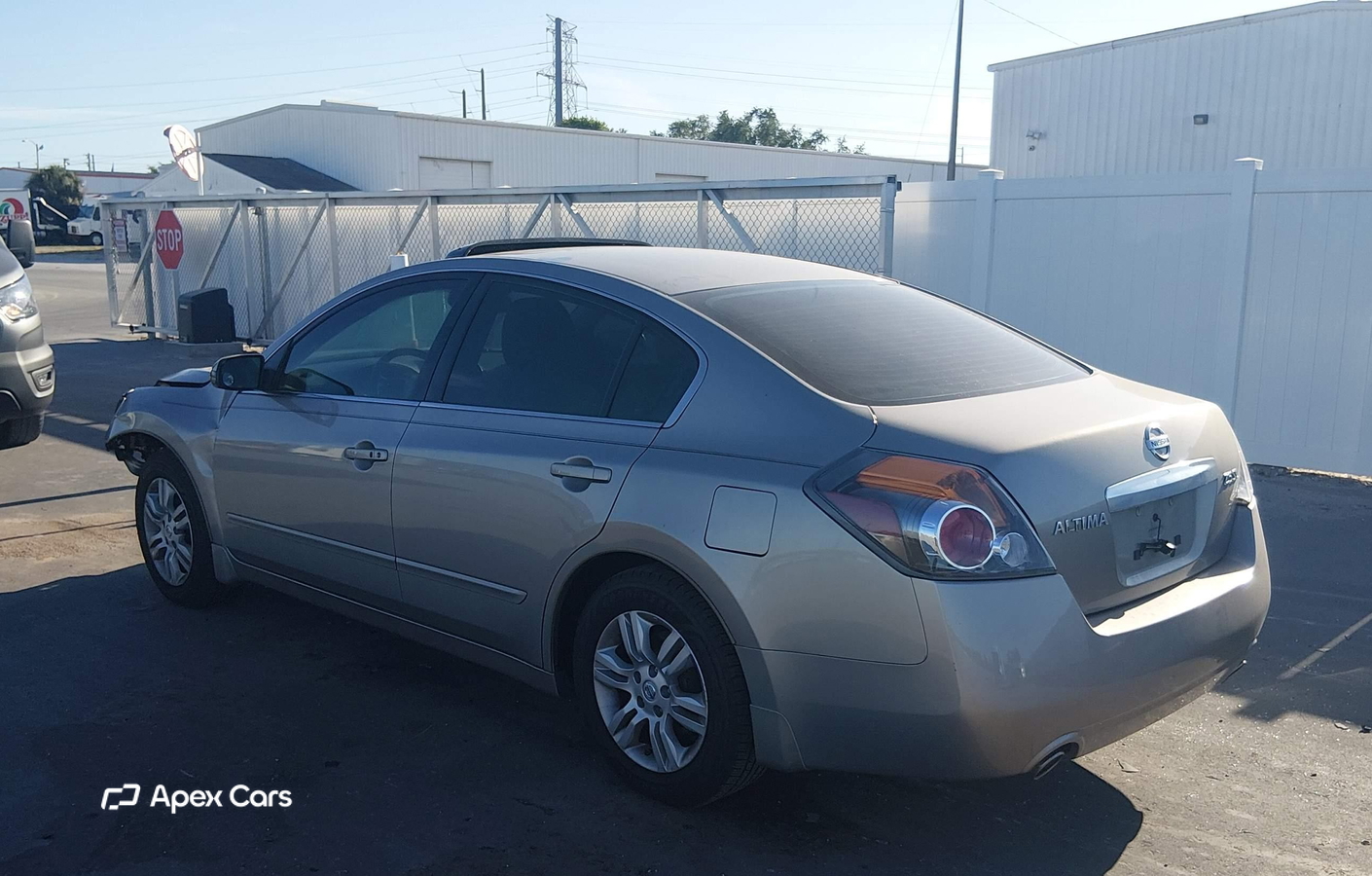 Nissan Altima 2012