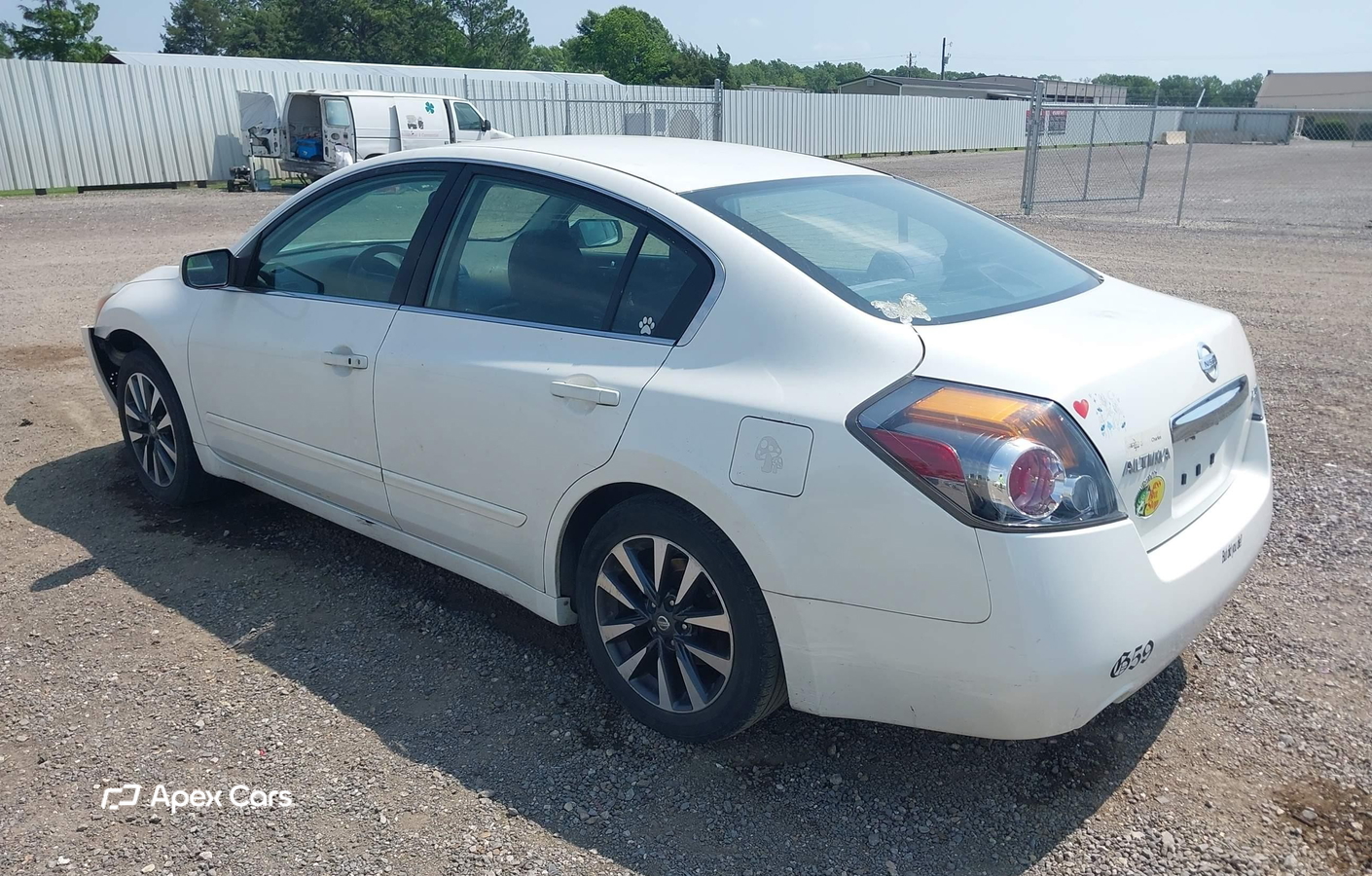 Nissan Altima 2010