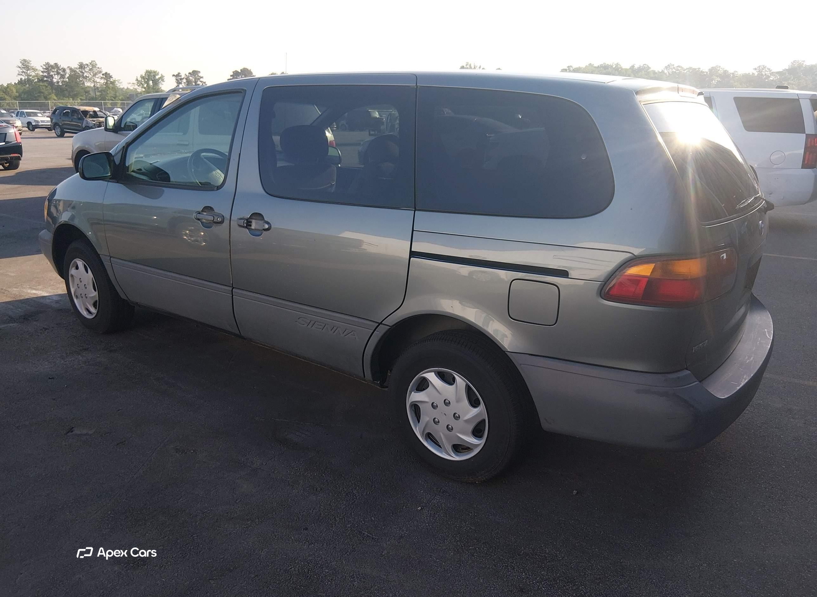 Toyota Sienna 1998
