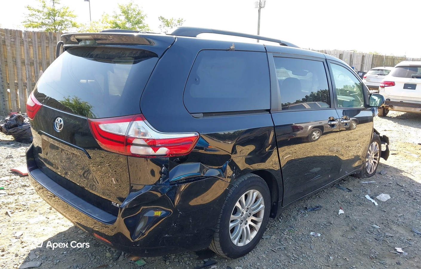 Toyota Sienna 2016