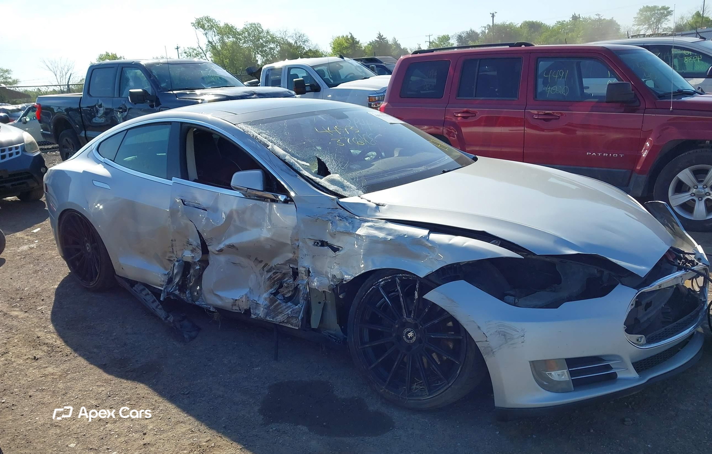 Tesla Model S 2013
