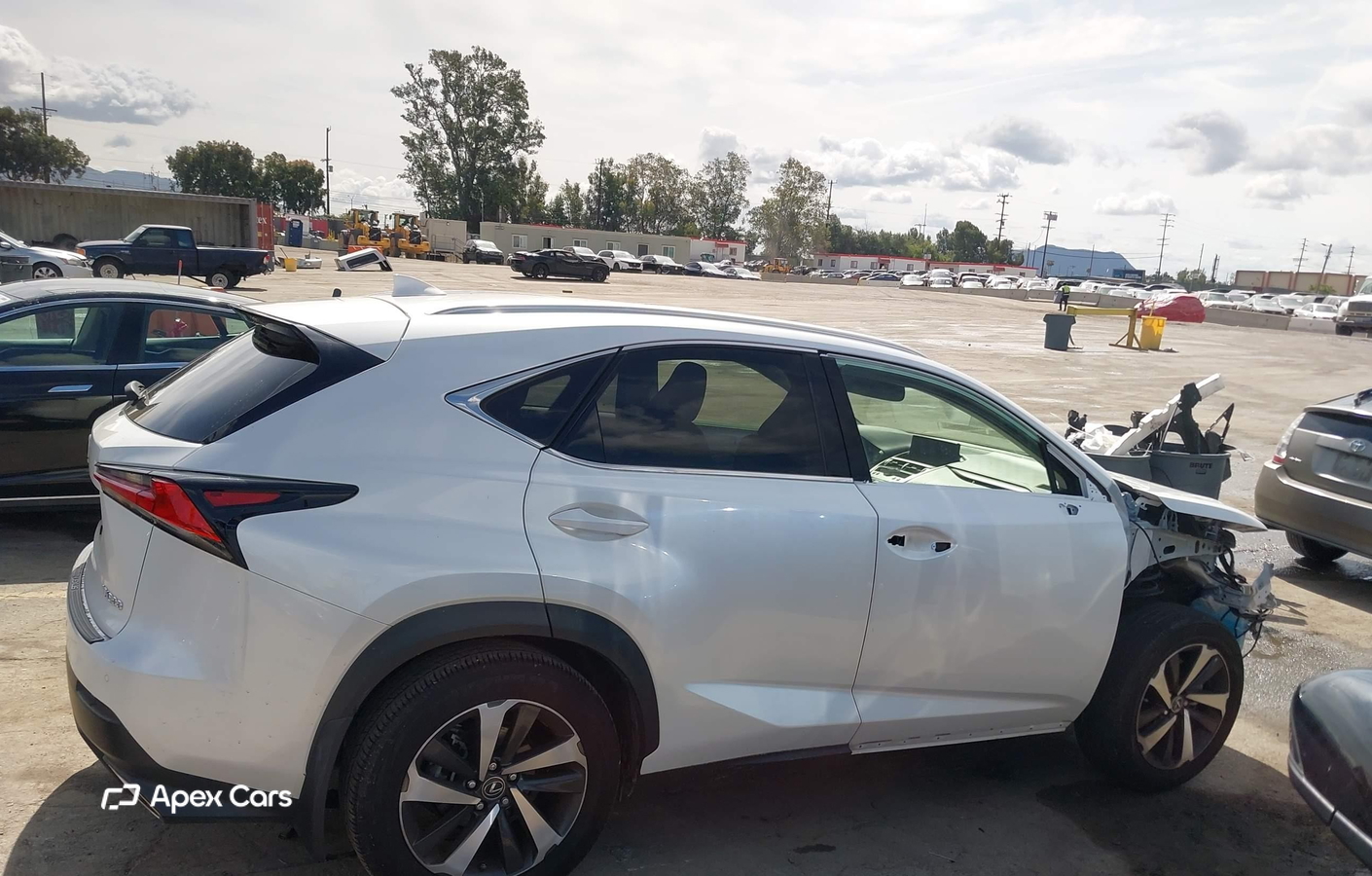 Lexus NX 2021
