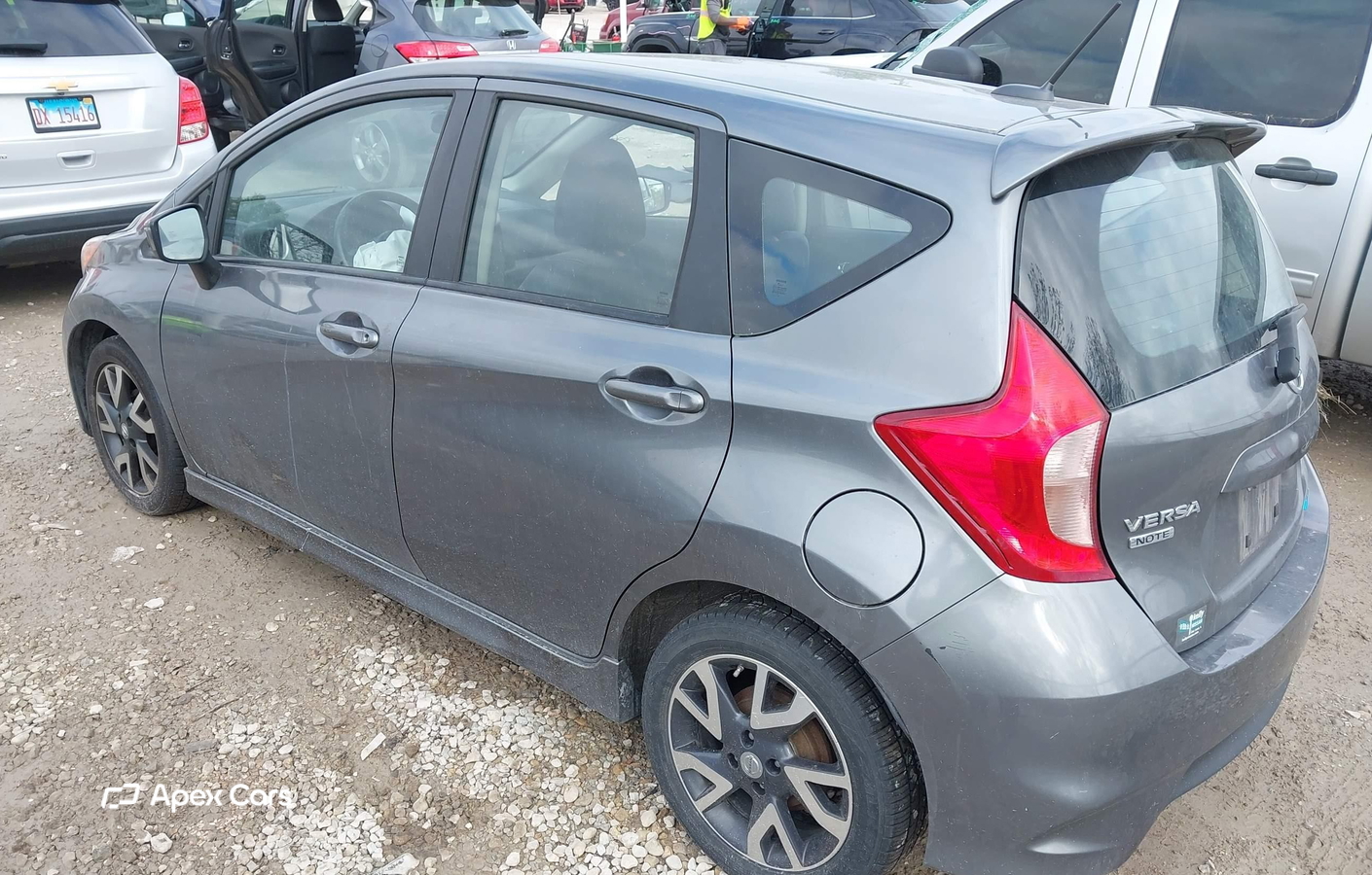 Nissan Versa 2016