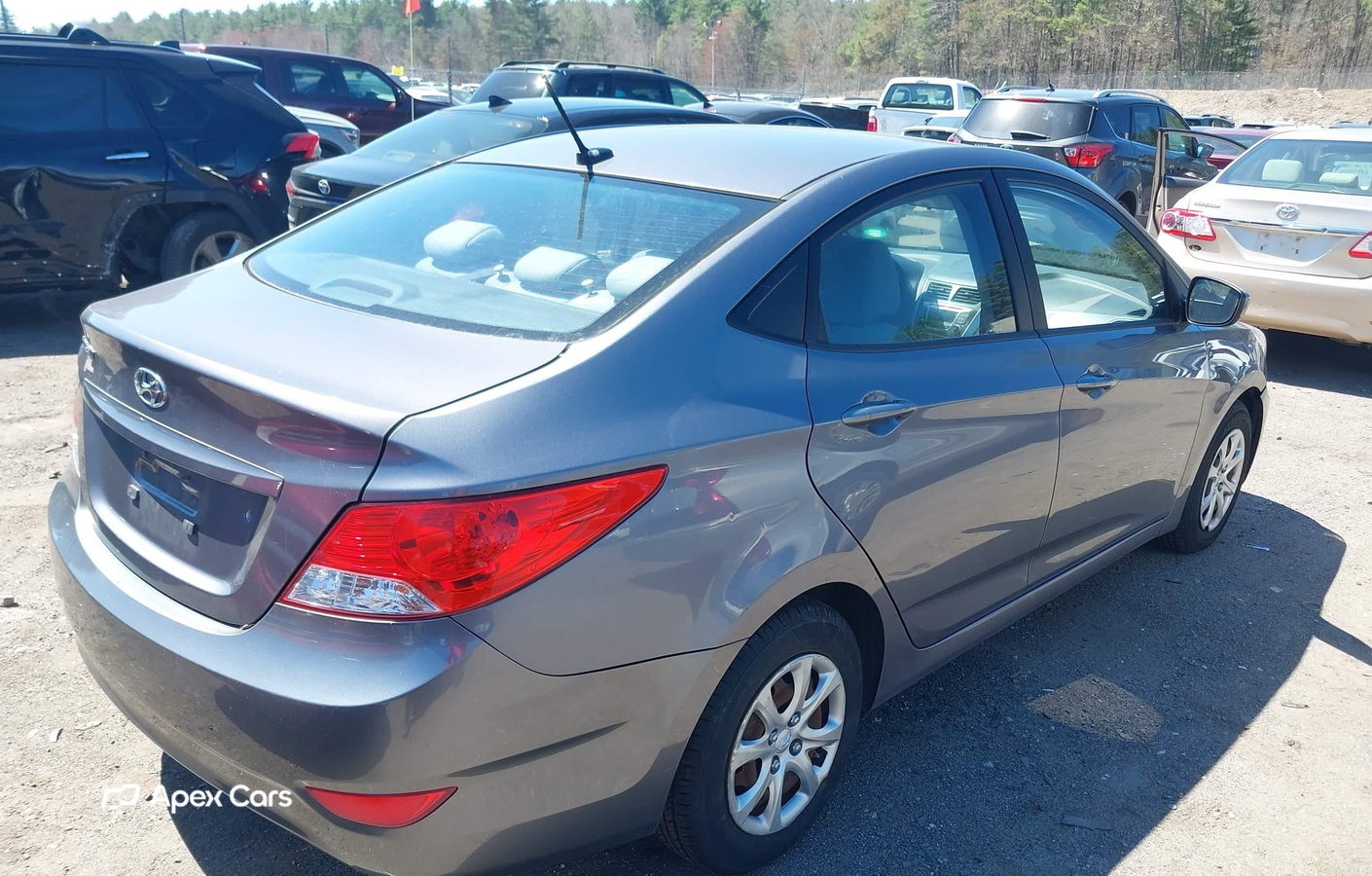 Hyundai Accent 2014