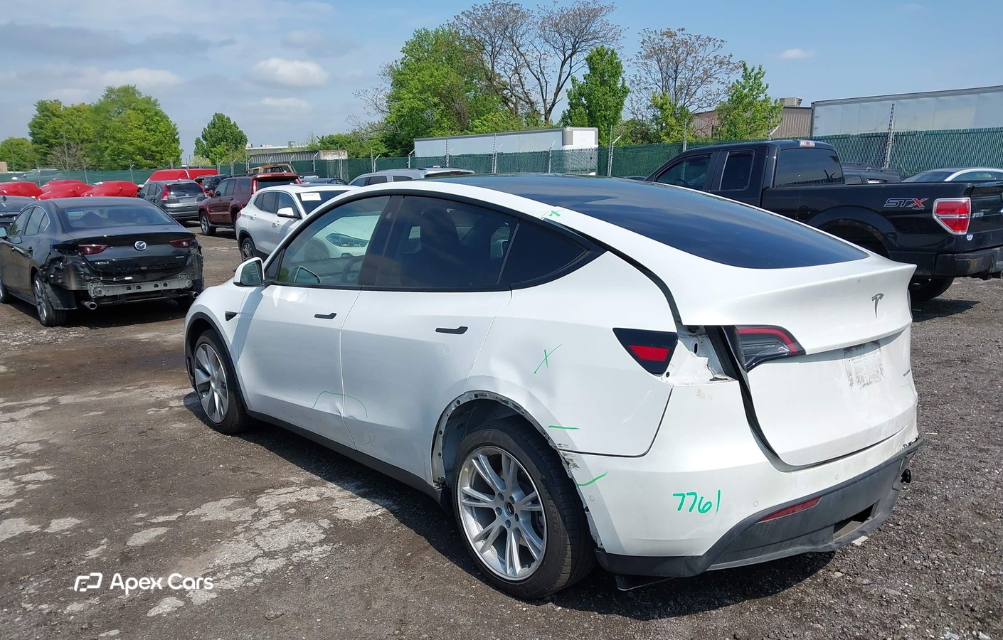Tesla Model Y 2022