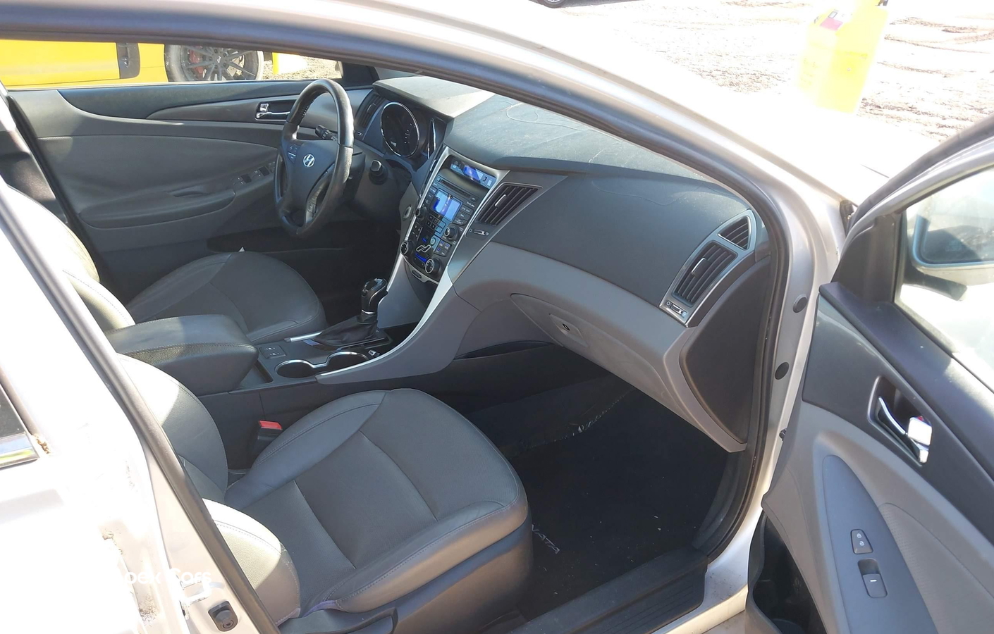 Hyundai Sonata 2012