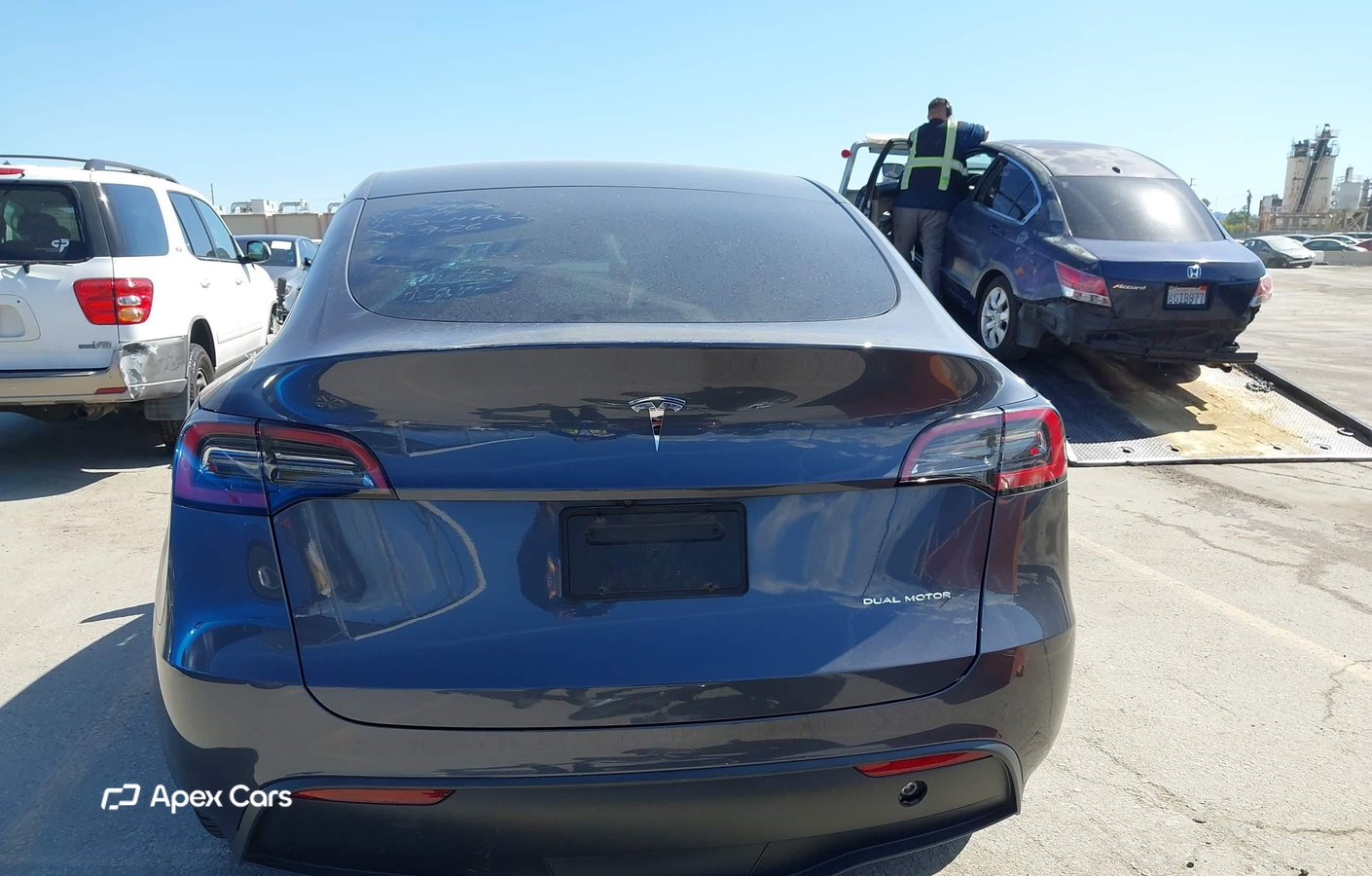 Tesla Model Y 2023