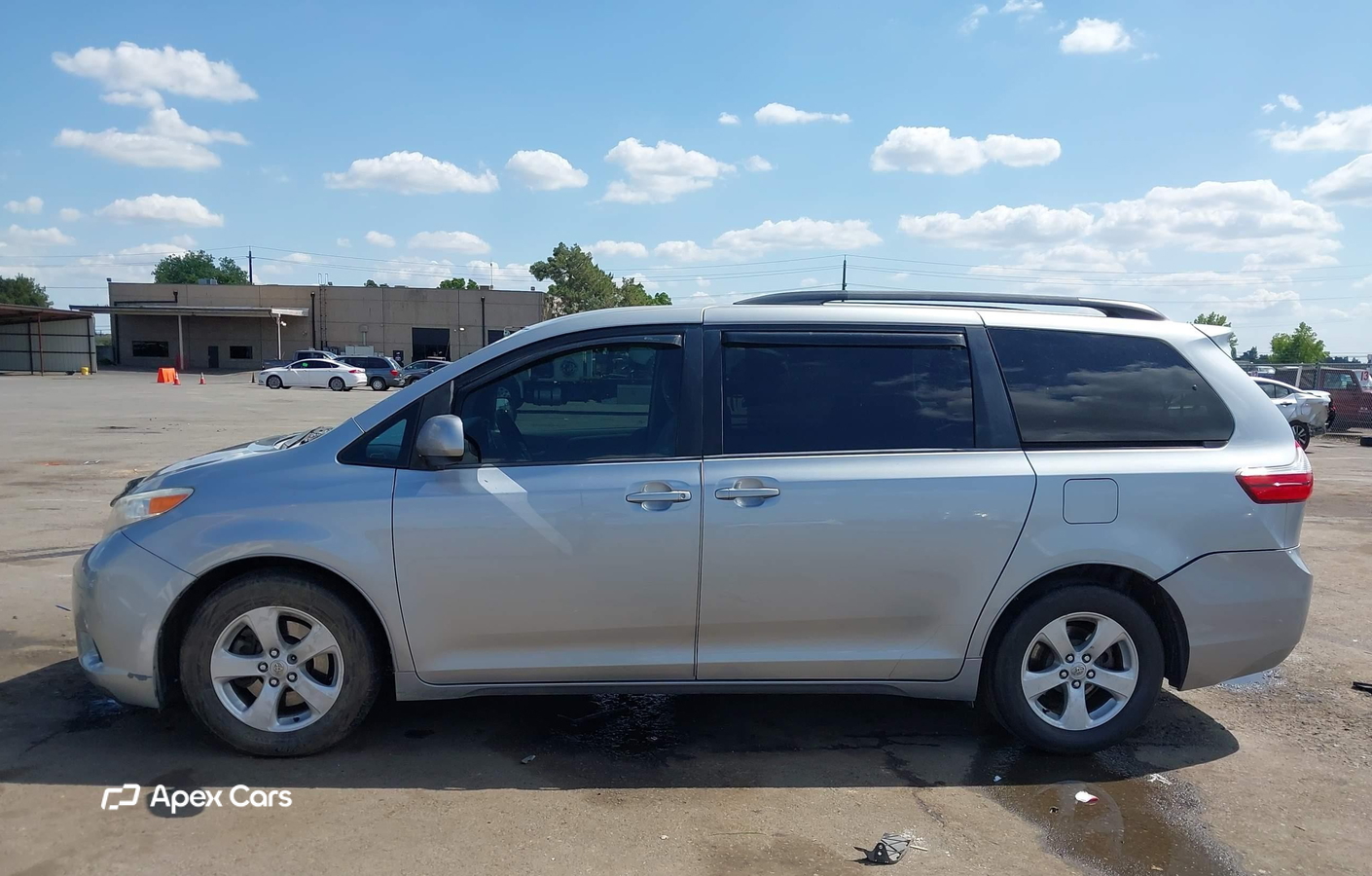 Toyota Sienna 2016