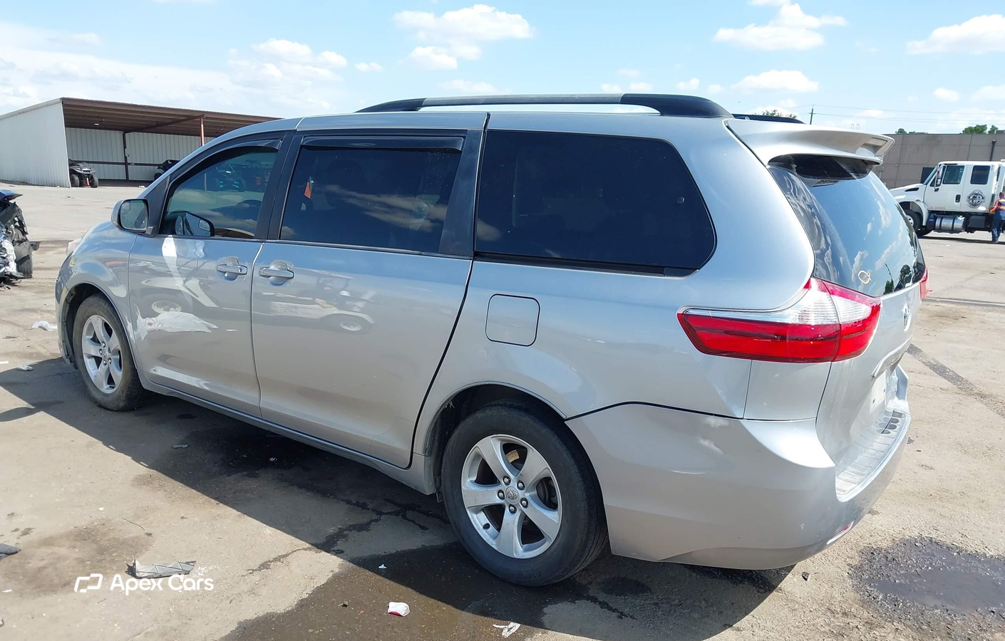 Toyota Sienna 2016